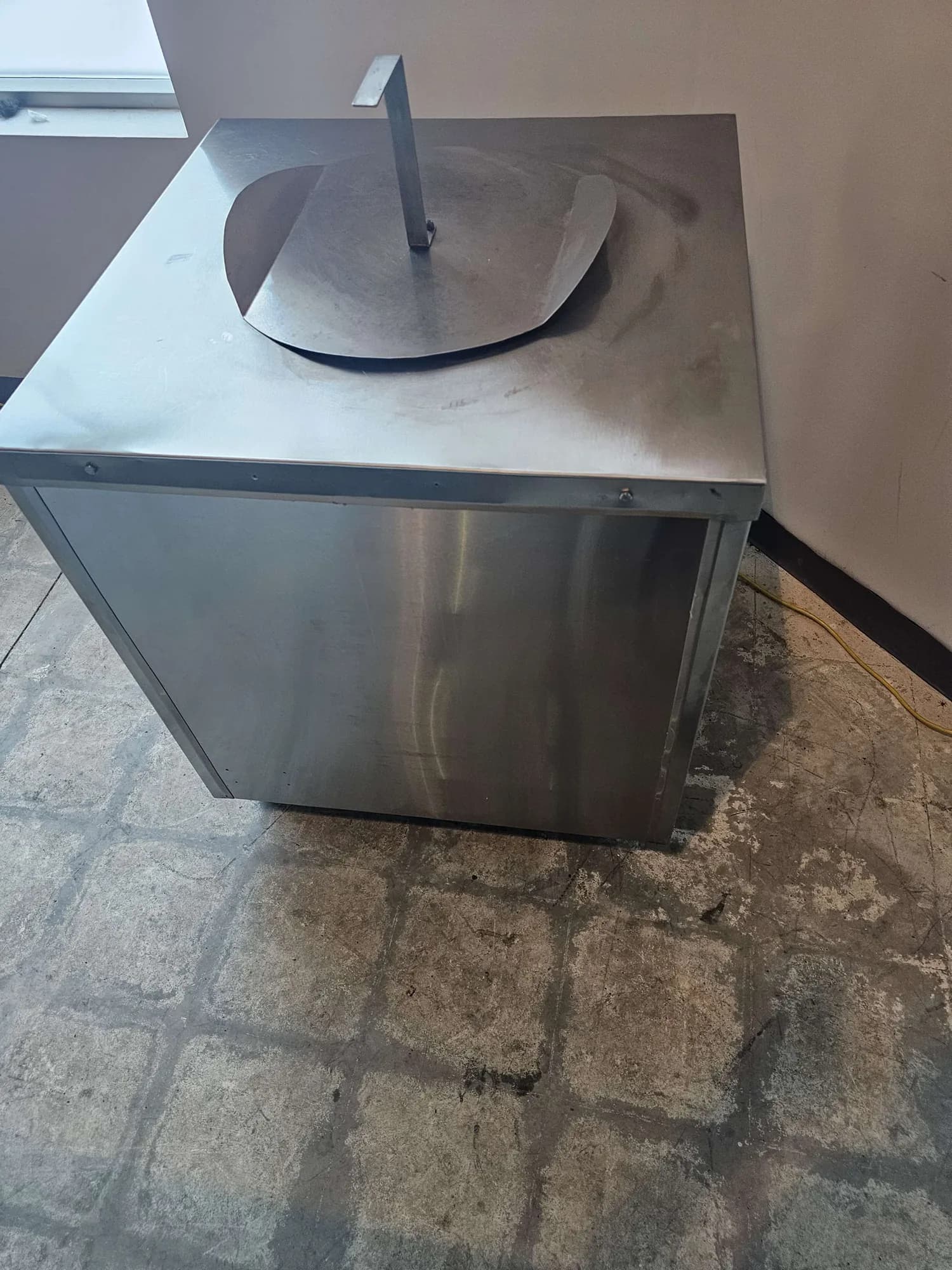 Tandoor oven