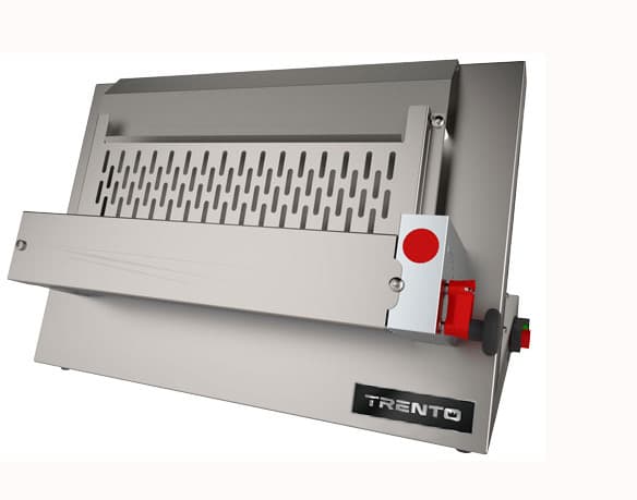 Adjustable Dough Roller With Max Roller Width