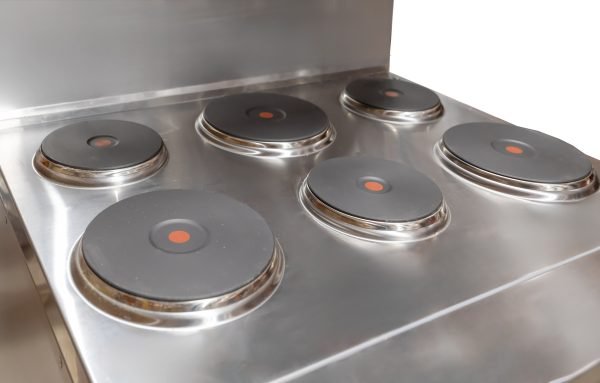 36″ Commercial Electric Range with 6 Burners and Standard Oven – 208 V, 18 kW - Image 3