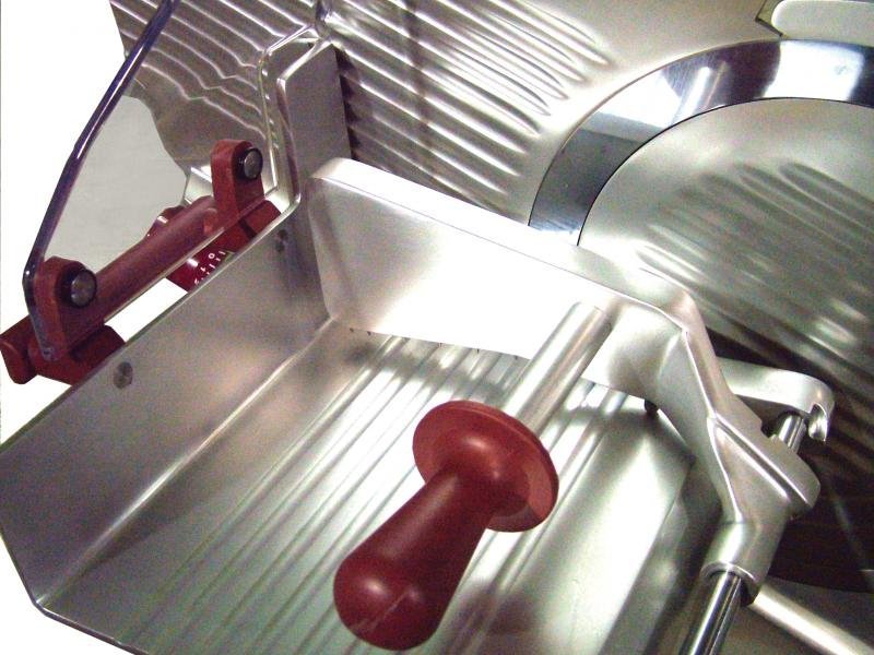 Omas 13″ Gear-Driven Heavy-Duty Slicer | Trento – 0.47 HP, 120 V – Image 2