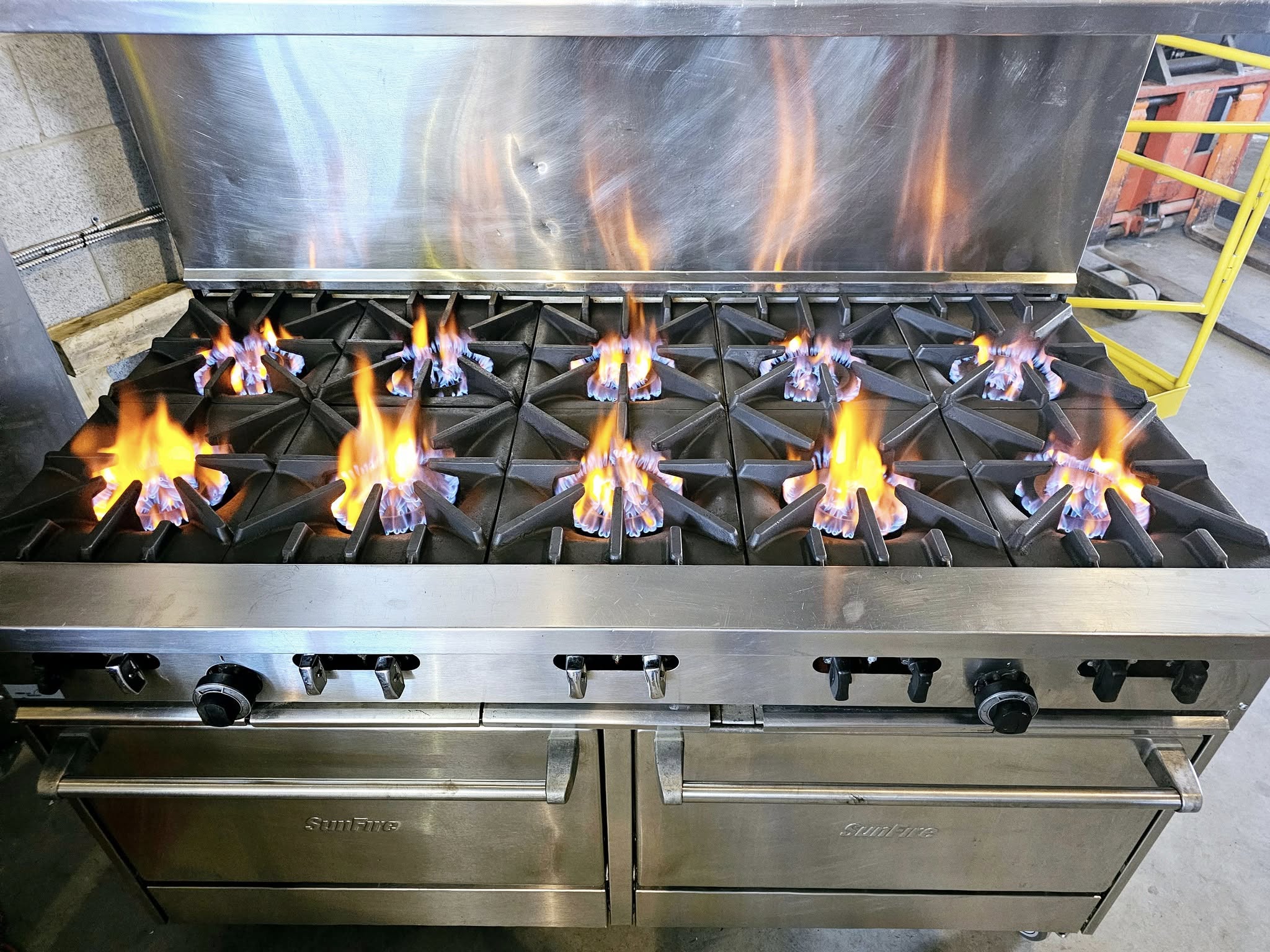 Commercial range 10 burners stove  59"×34"×56"